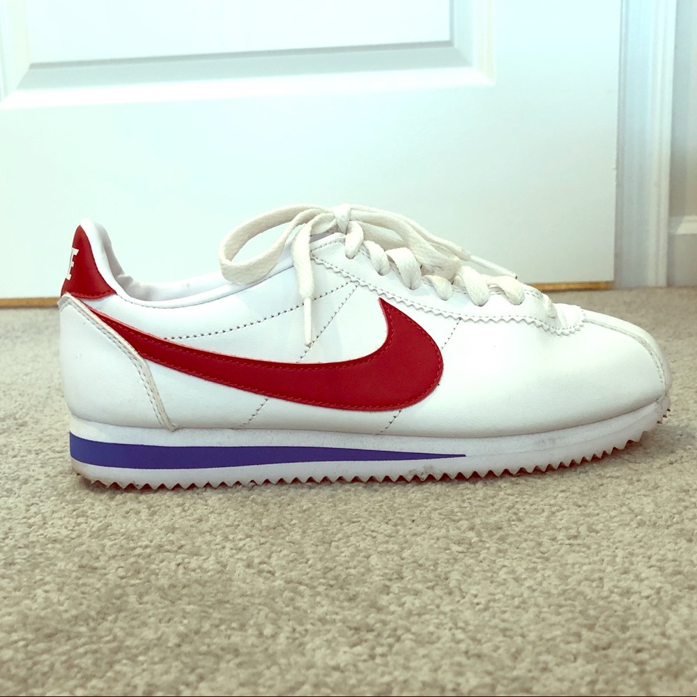 Nike Women Clasic Cortez Leather 7.5 White Sneaker